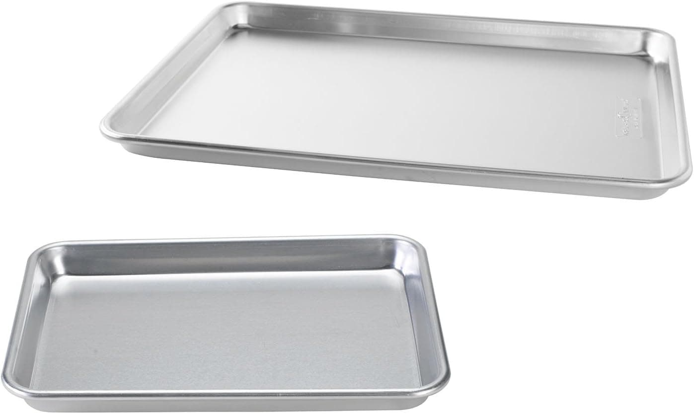 Nordic Ware Naturals Half Sheet and Quarter Sheet Baking Set
